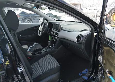 2019 Hyundai Kona Se from USA, damaged, VIN KM8K1CAA5KU325393